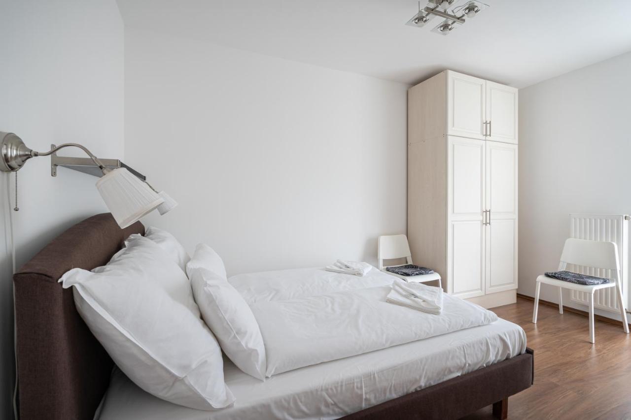 White Cascade Realty Apartment Boedapest Buitenkant foto